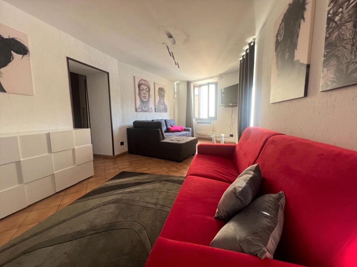 Apartment In Central Square With Lake View Lenno Exterior foto